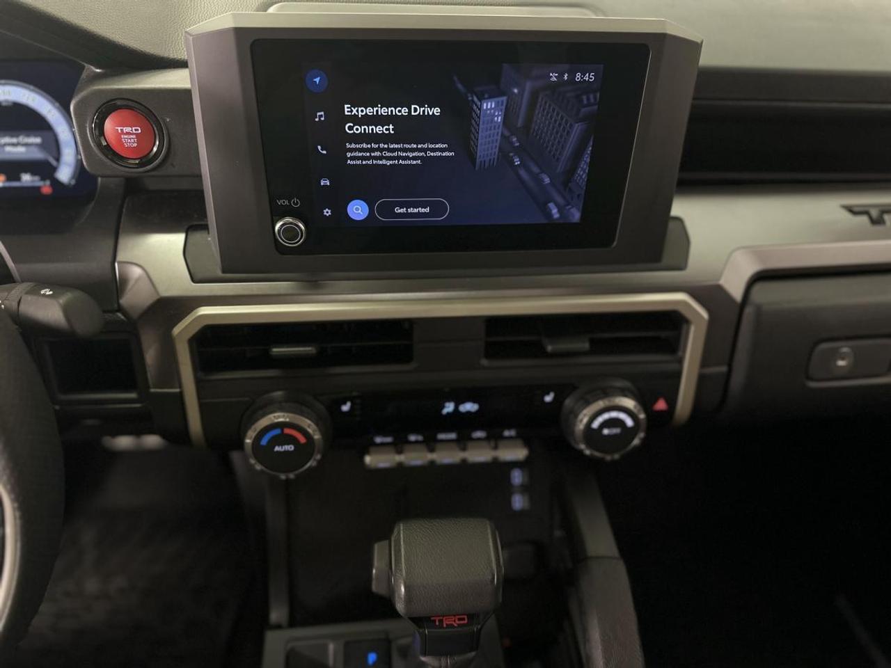 2025 Toyota Tacoma TRD SPORT/HARD TONNEAU/STEP BARS/22KM/OFF 1 OWNER LEASE! Photo
