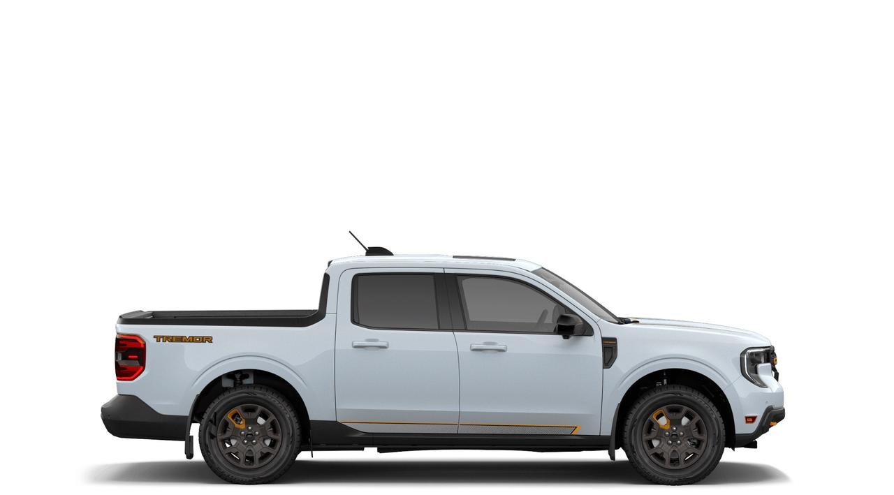 2026 Ford Maverick TREMOR AWD SuperCrew Photo4