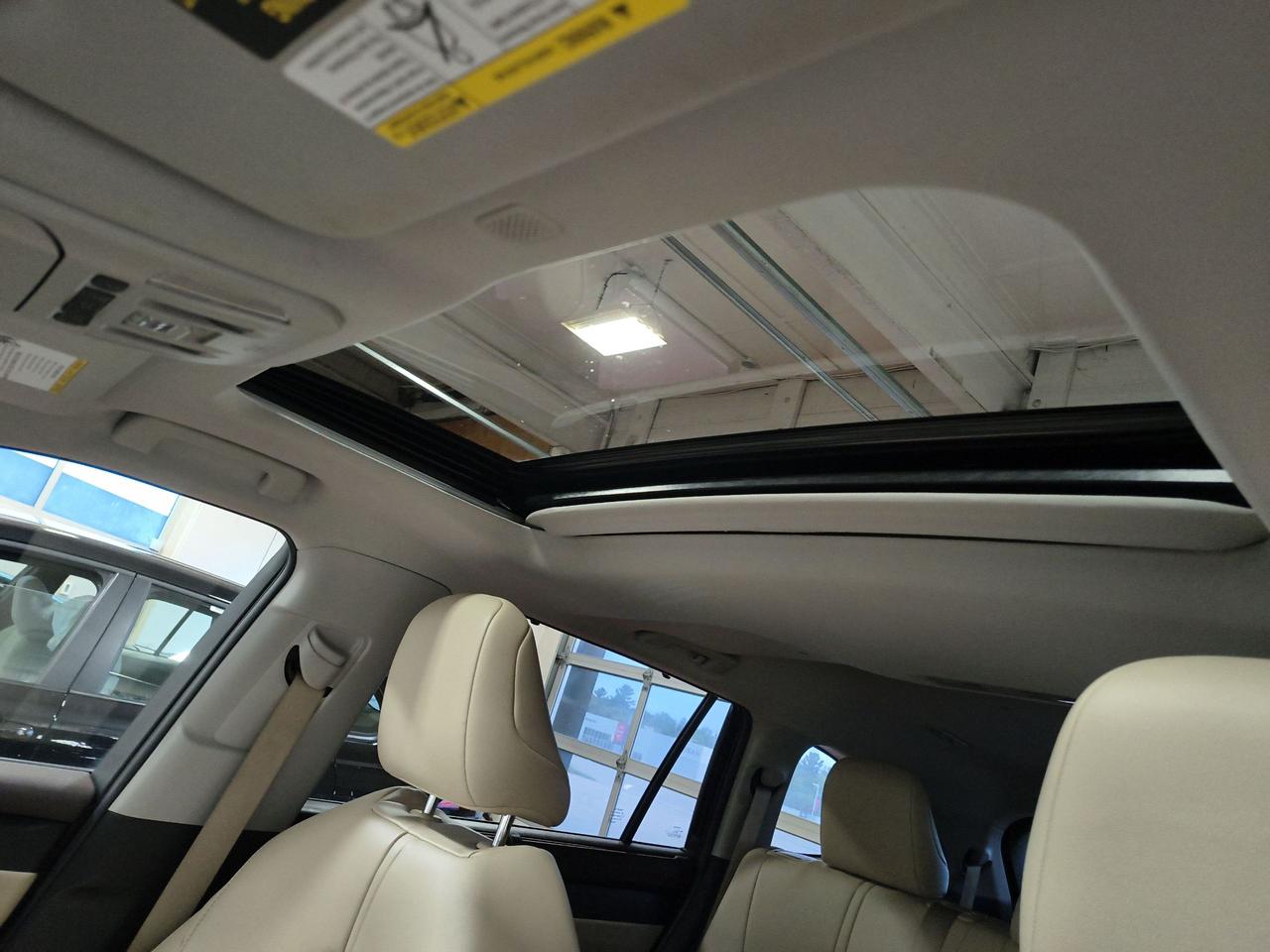 2022 Toyota Highlander XLE Photo
