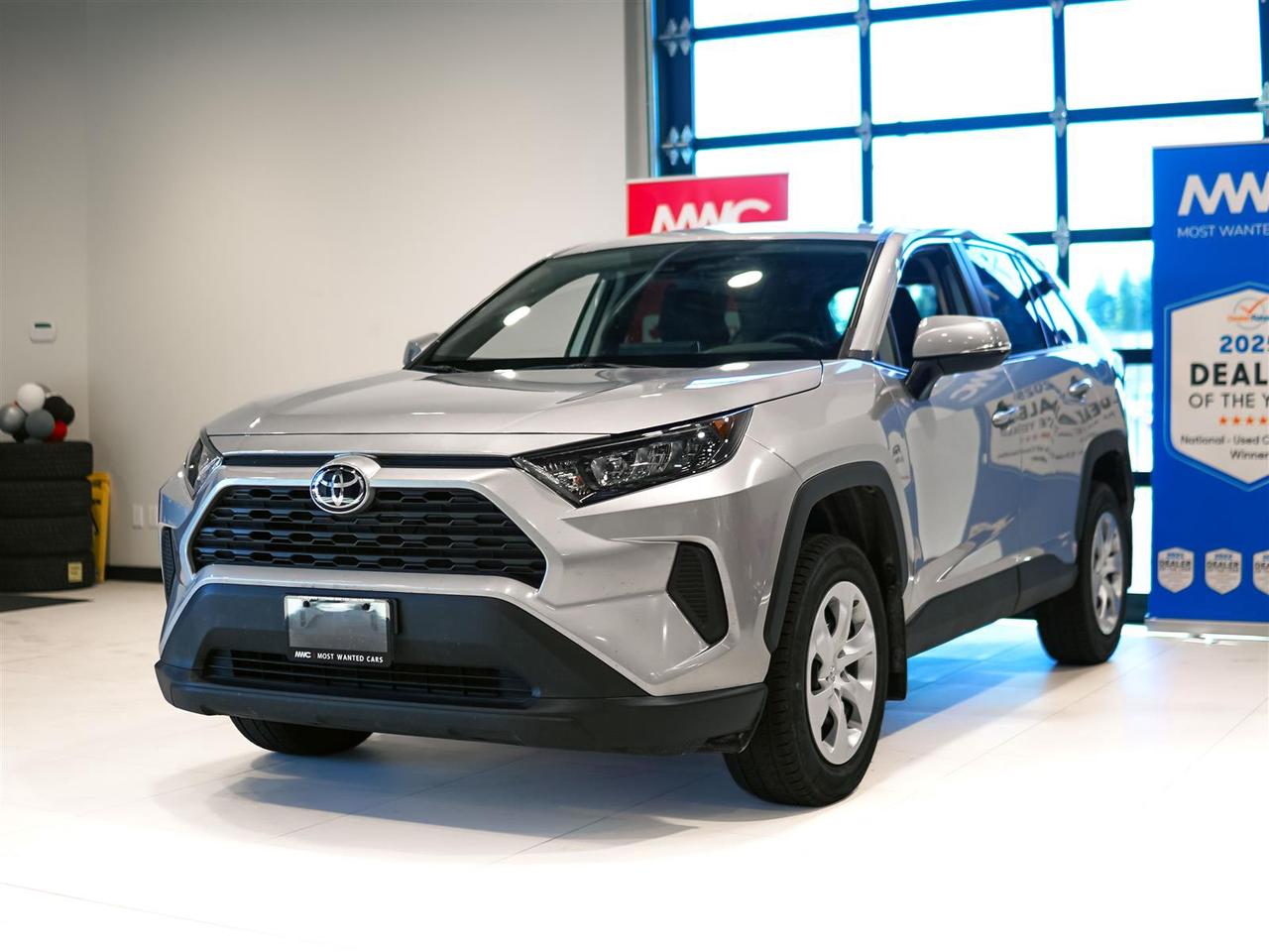 2025 Toyota RAV4 LE AWD | NO ACCIDENTS | BLIND SPOT | APP CONNECT Photo