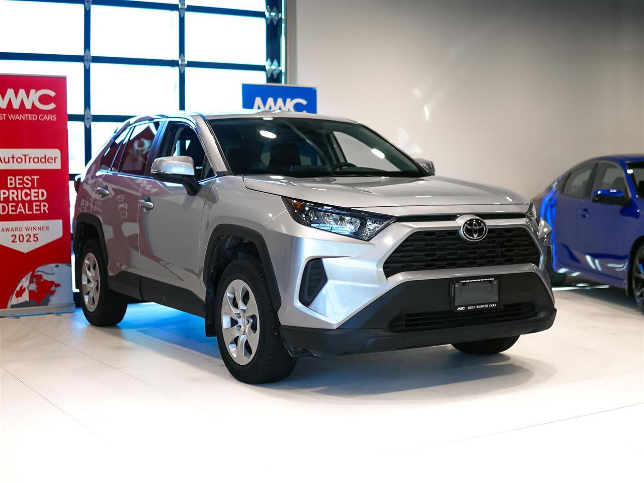 2025 Toyota RAV4 LE AWD | NO ACCIDENTS | BLIND SPOT | APP CONNECT Photo