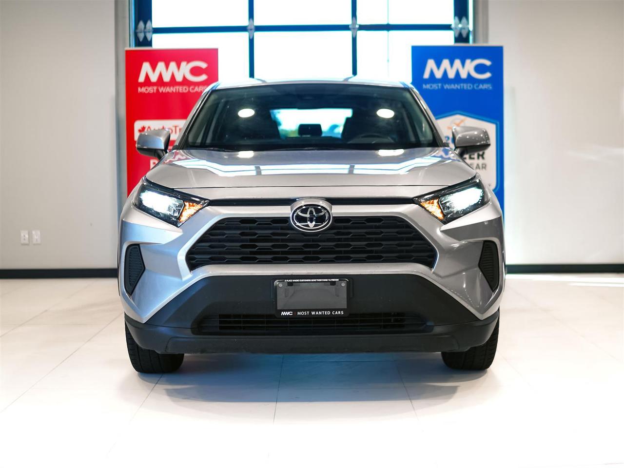 2025 Toyota RAV4 LE AWD | NO ACCIDENTS | BLIND SPOT | APP CONNECT Photo