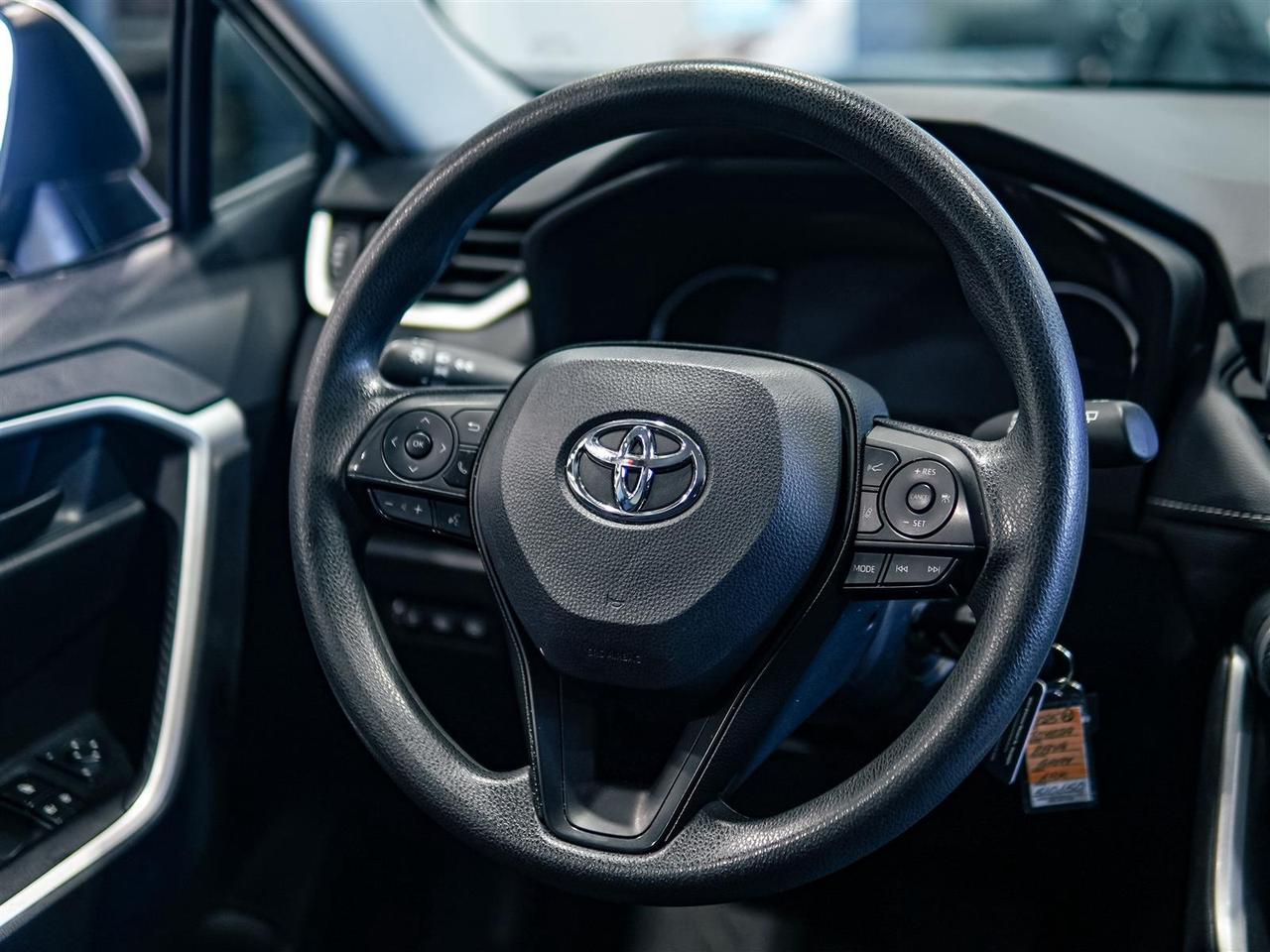 2025 Toyota RAV4 LE AWD | NO ACCIDENTS | BLIND SPOT | APP CONNECT Photo