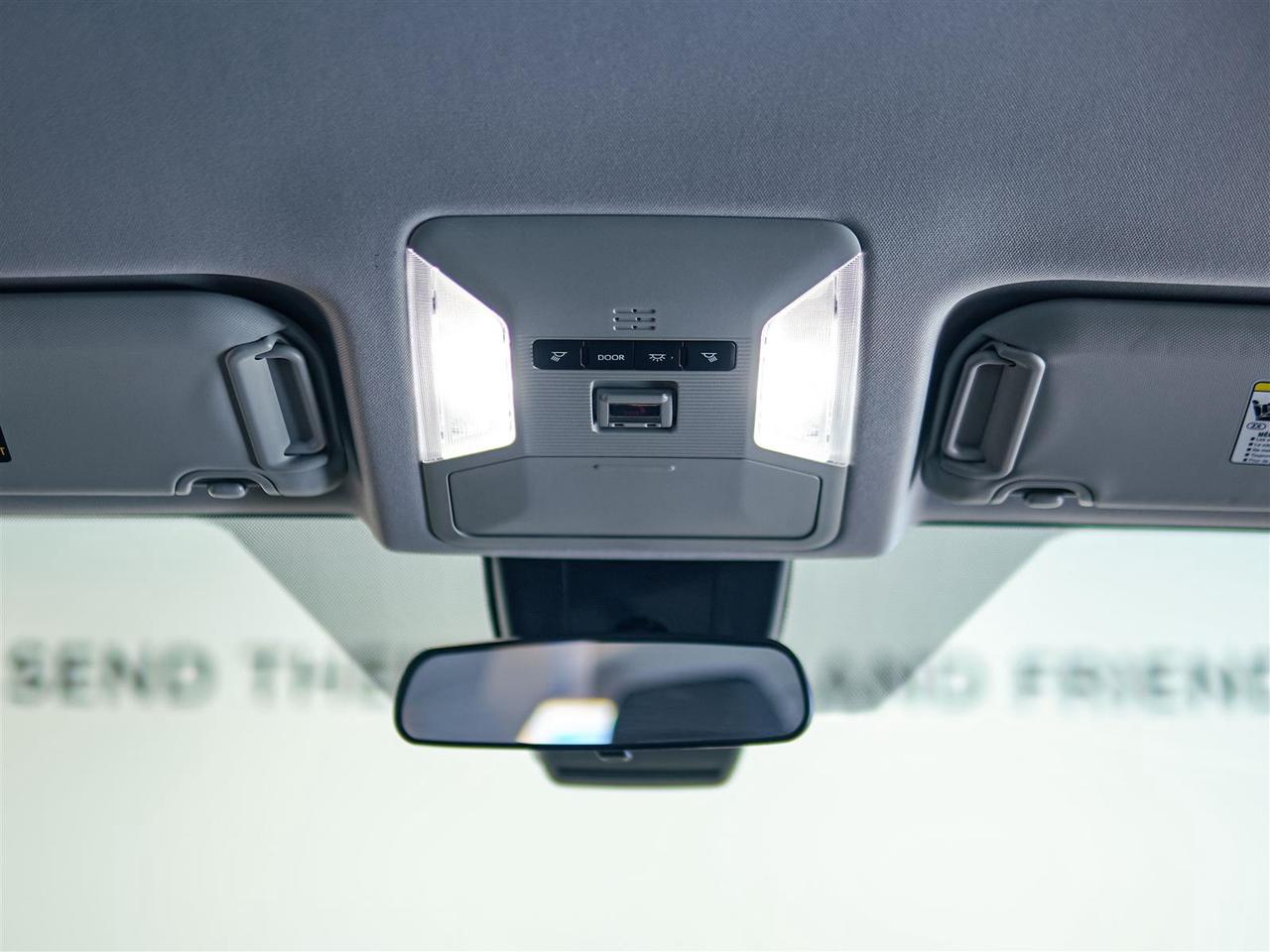 2025 Toyota RAV4 LE | AWD | NO ACCIDENTS | APP CONNECT | BLIND SPOT Photo
