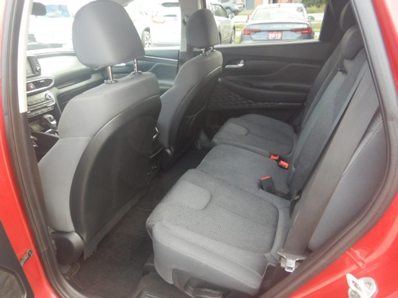 2019 Hyundai Santa Fe ESSENTIAL Photo