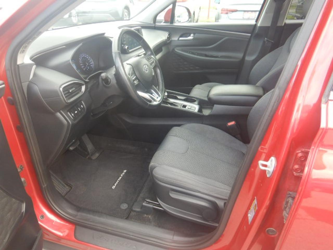 2019 Hyundai Santa Fe ESSENTIAL Photo