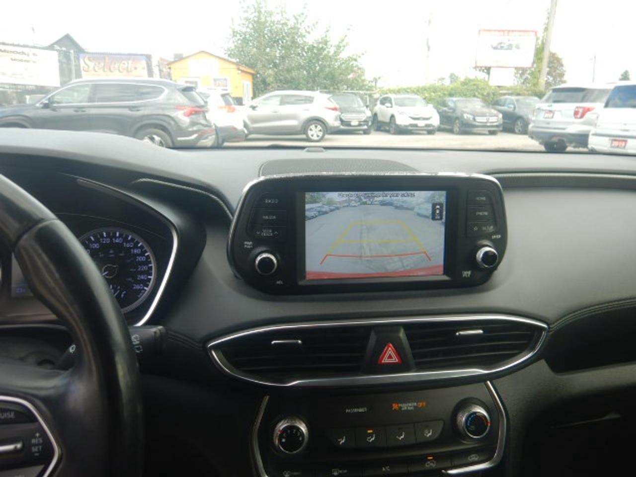 2019 Hyundai Santa Fe ESSENTIAL Photo