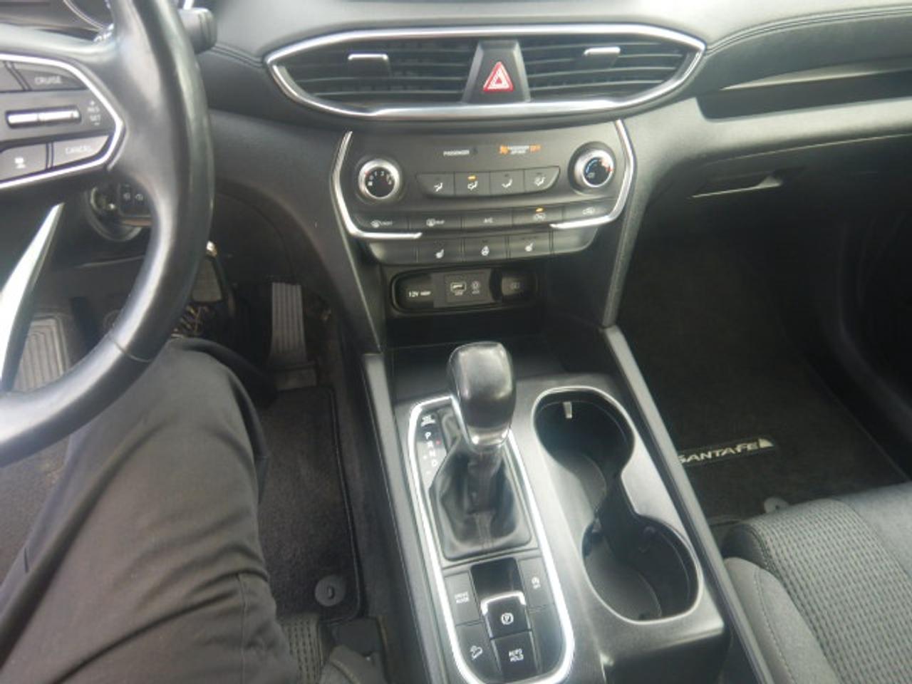 2019 Hyundai Santa Fe ESSENTIAL Photo