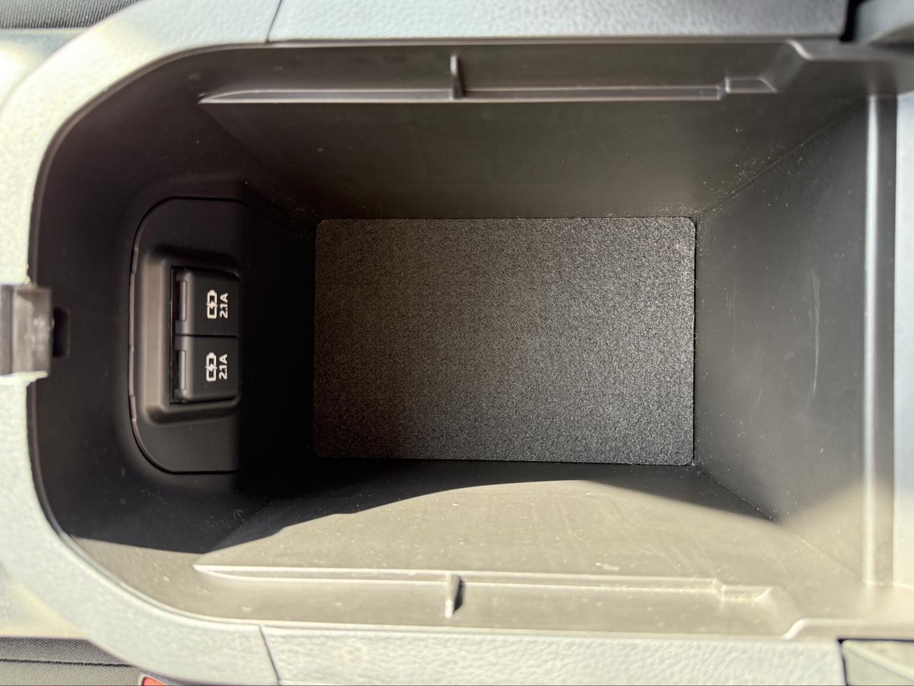2019 Toyota RAV4 XLE Photo