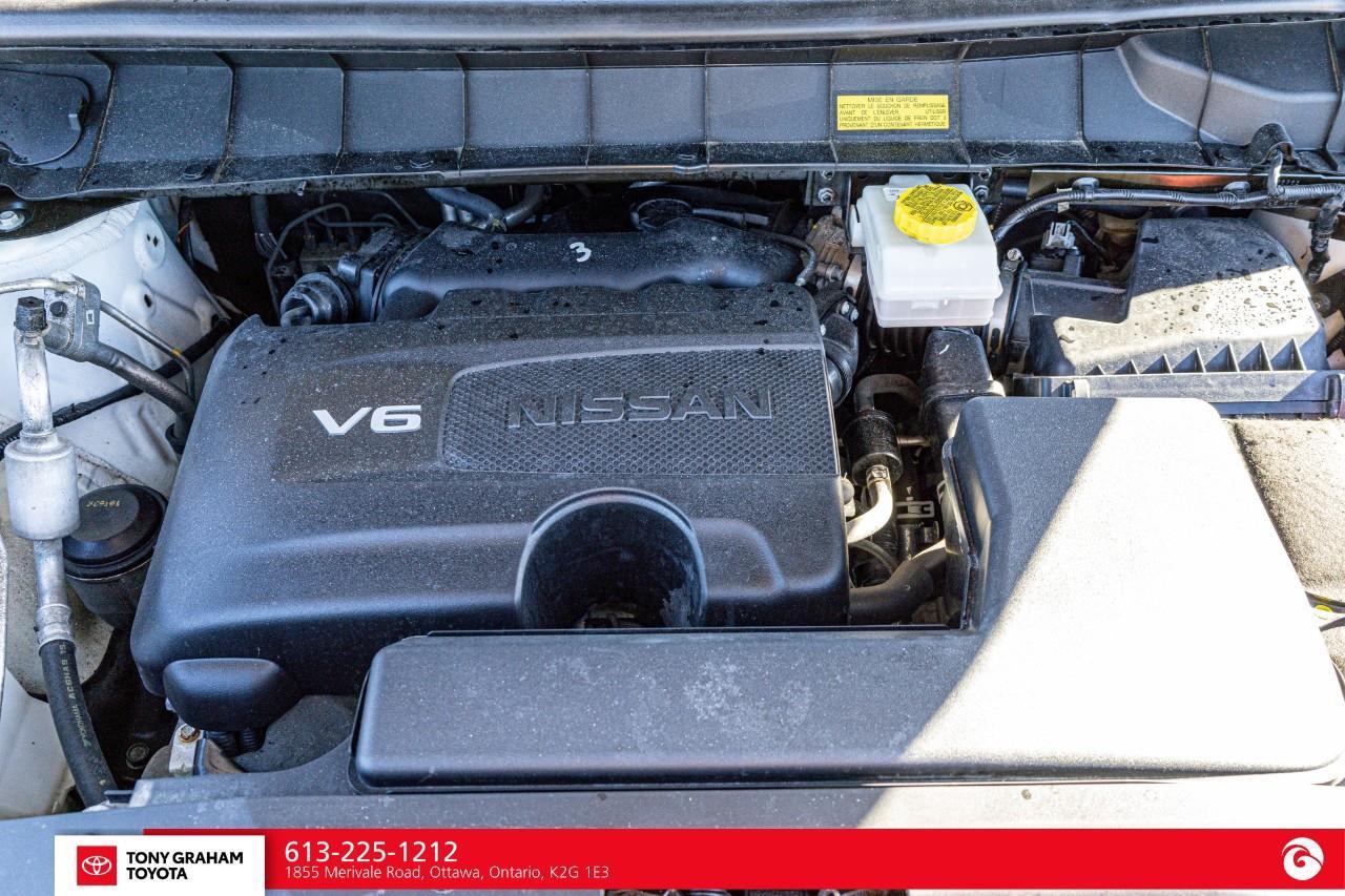 2024 Nissan Pathfinder Platinum Photo