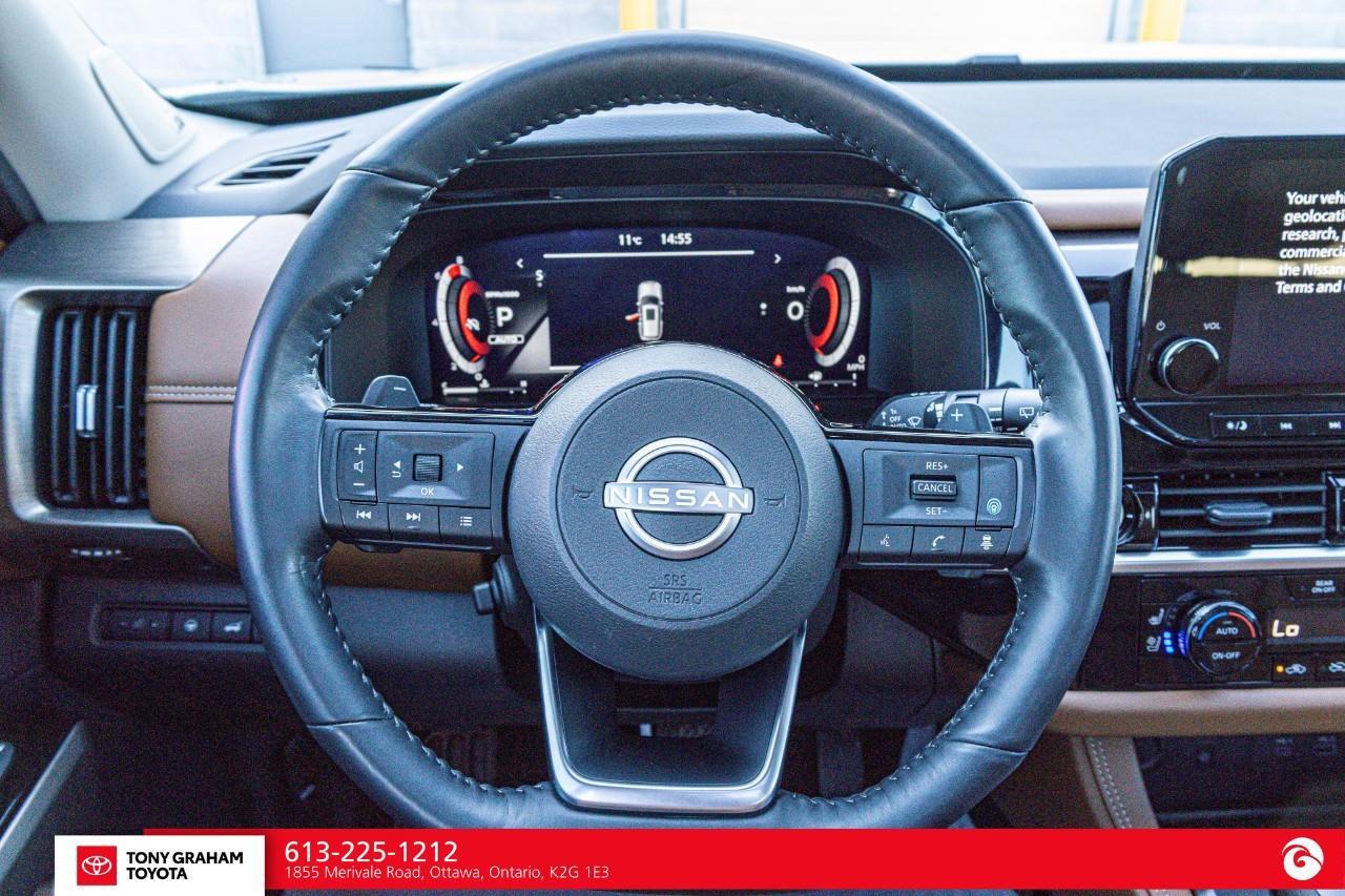 2024 Nissan Pathfinder Platinum Photo