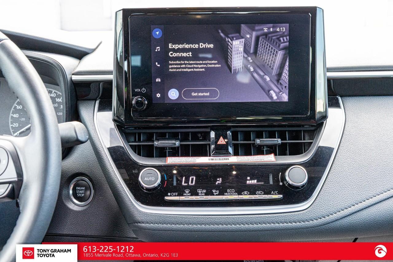 2025 Toyota Corolla SE Photo