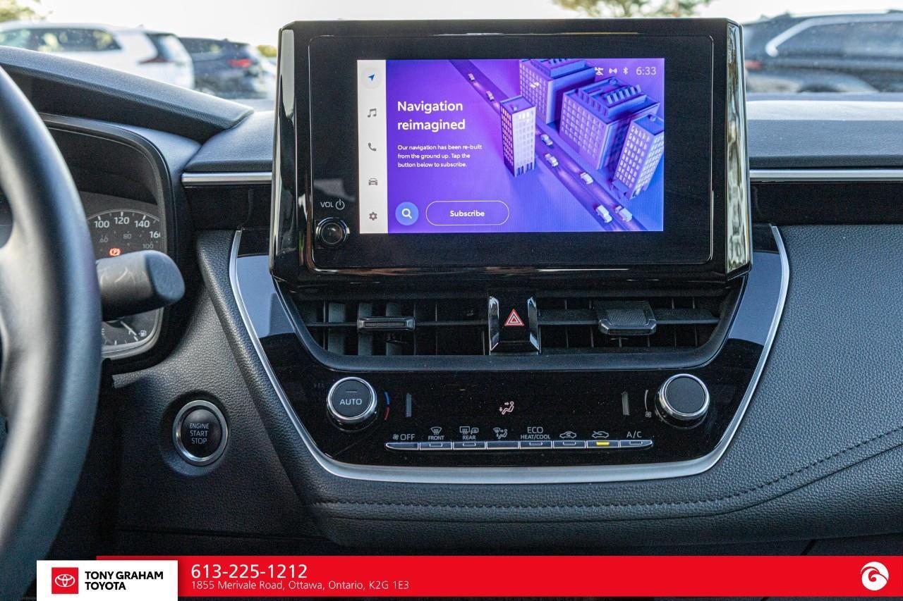 2025 Toyota Corolla SE Photo