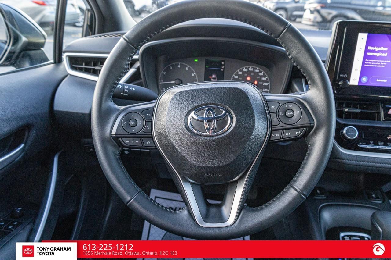 2025 Toyota Corolla SE Photo