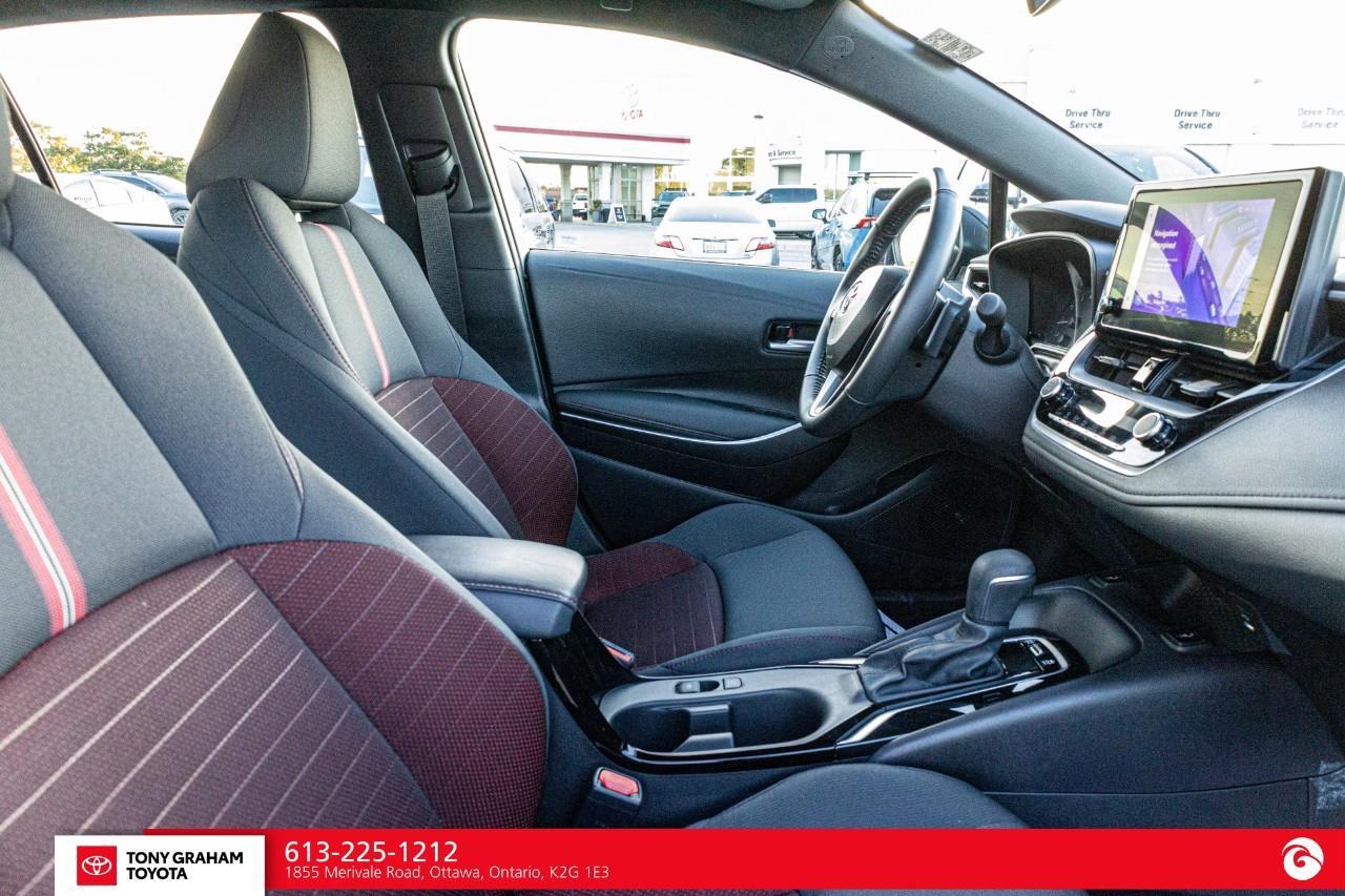 2025 Toyota Corolla SE Photo