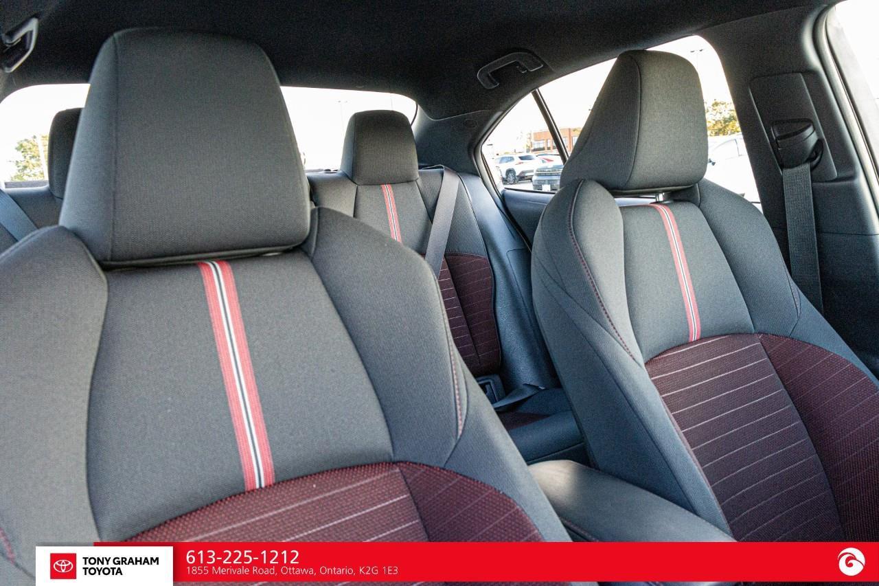 2025 Toyota Corolla SE Photo