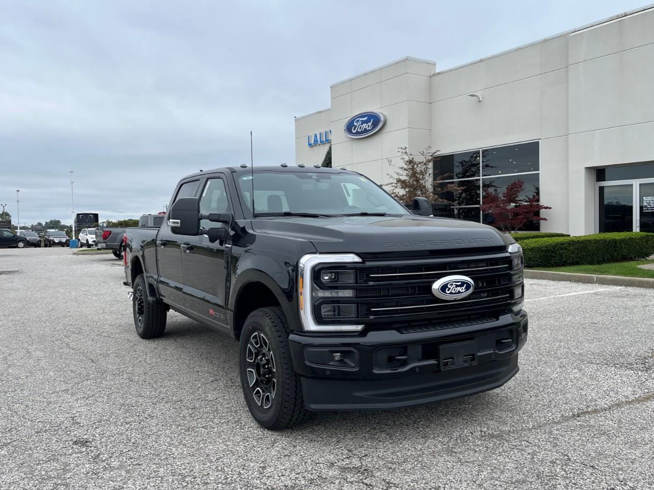 2027 Ford F-250 Platinum Photo1
