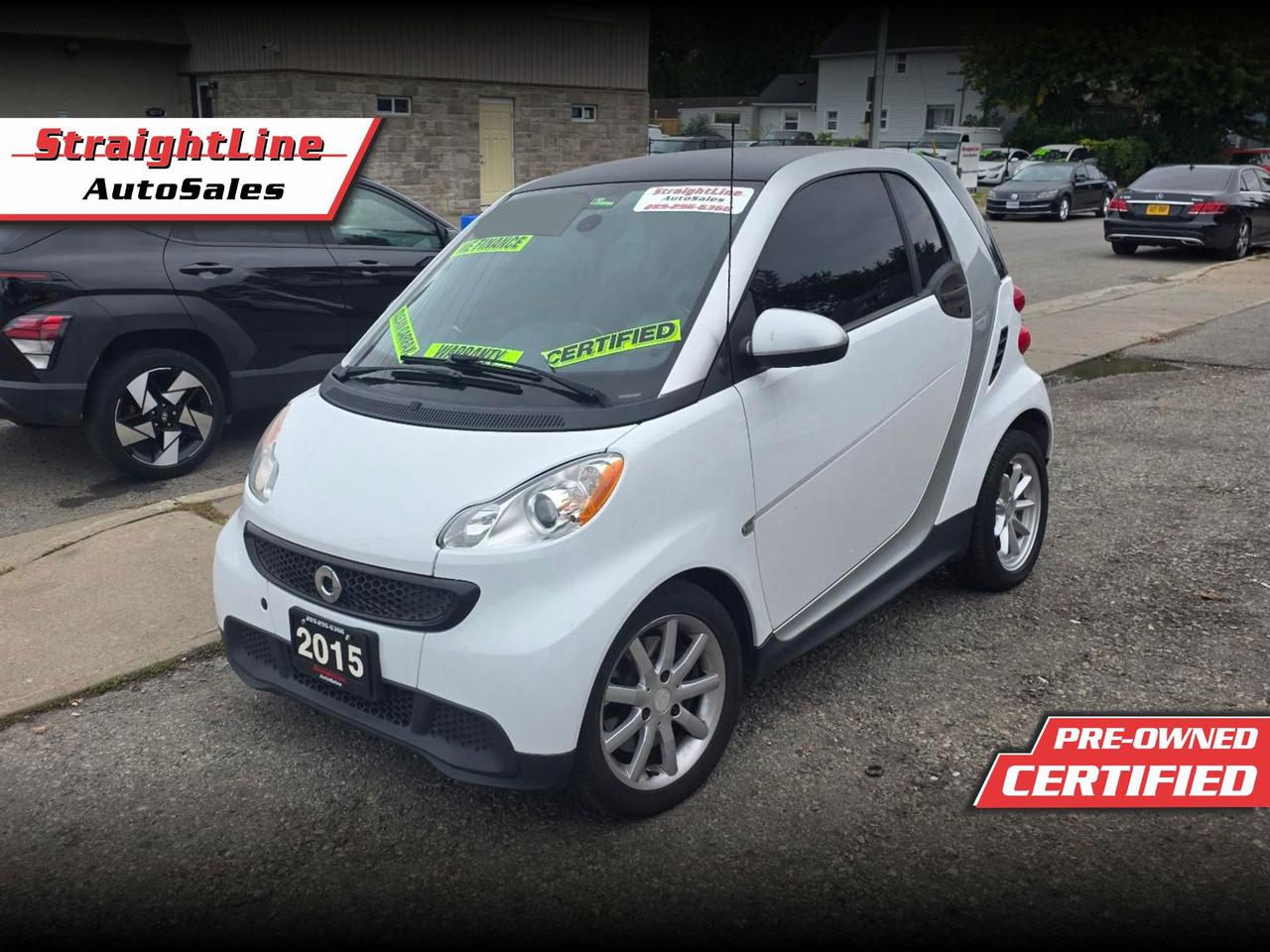 2015 Smart fortwo passion coupe - Very Low KM, No Accidents Photo0