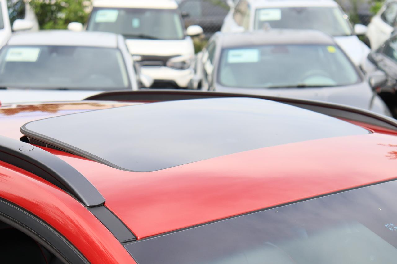 2020 Hyundai KONA Ultimate | AWD | Leather | Roof | Nav | Cam | BSM Photo14