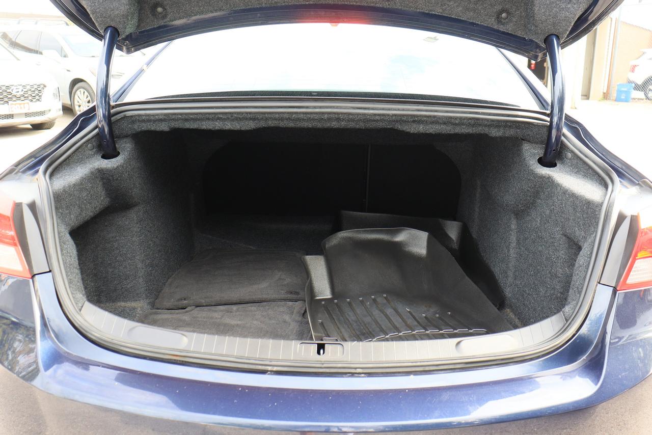 2015 Chevrolet Impala LT | Leather | Bluetooth | Alloys | Dealer Service Photo