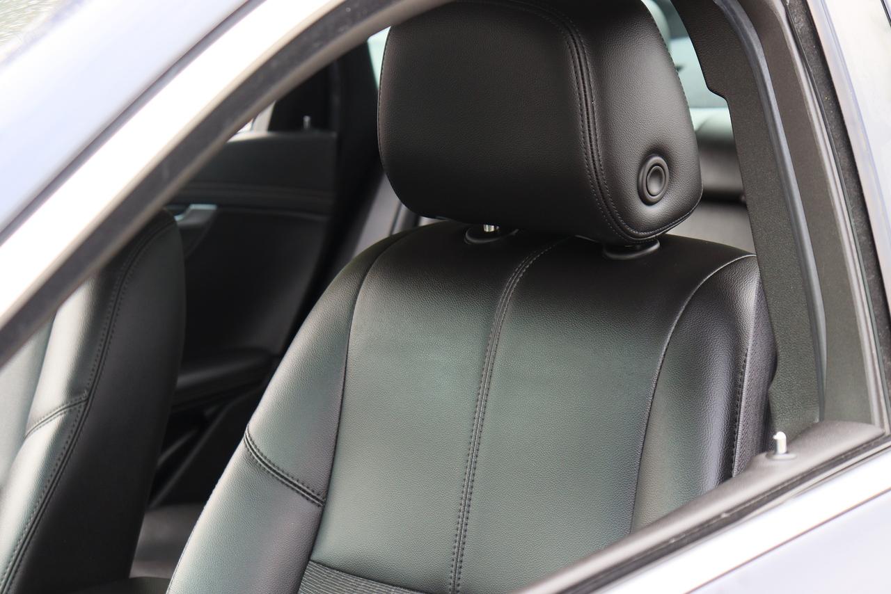 2015 Chevrolet Impala LT | Leather | Bluetooth | Alloys | Dealer Service Photo