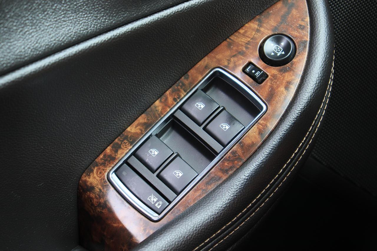 2015 Chevrolet Impala LT | Leather | Bluetooth | Alloys | Dealer Service Photo