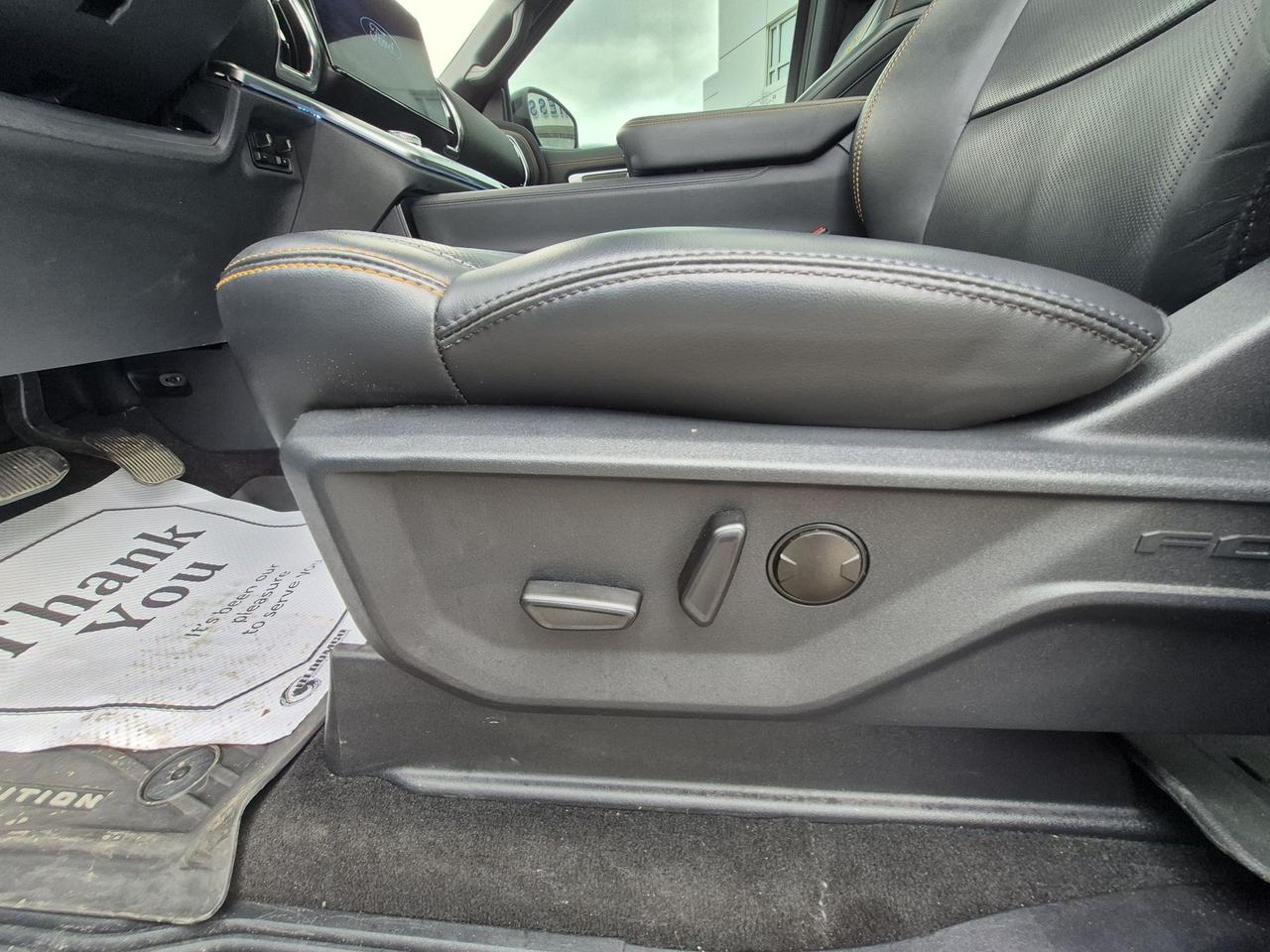 2025 Ford Expedition TREMOR! LEATHER, PANO ROOF, RE-FRESHED DESIGN! Photo