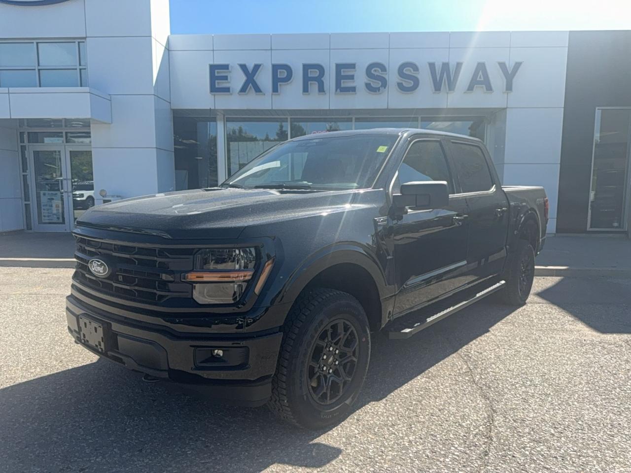 2026 Ford F-150 XLT 4WD, BLACK APPEARANCE PKG, SPRAY IN BED LINER Photo0