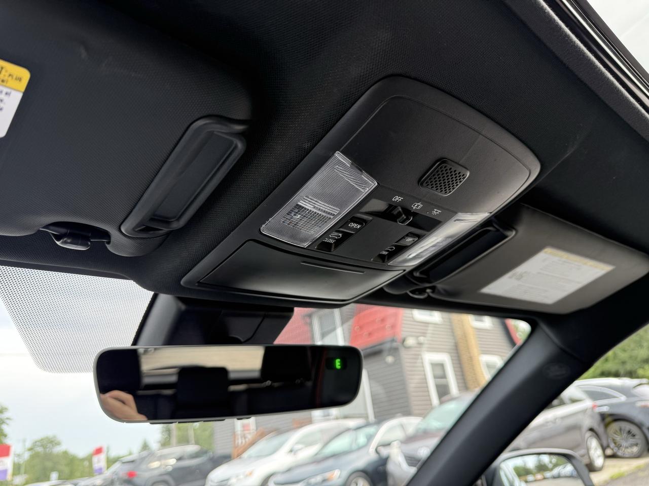 2018 Toyota RAV4 LEATHER ONLY 50km Photo