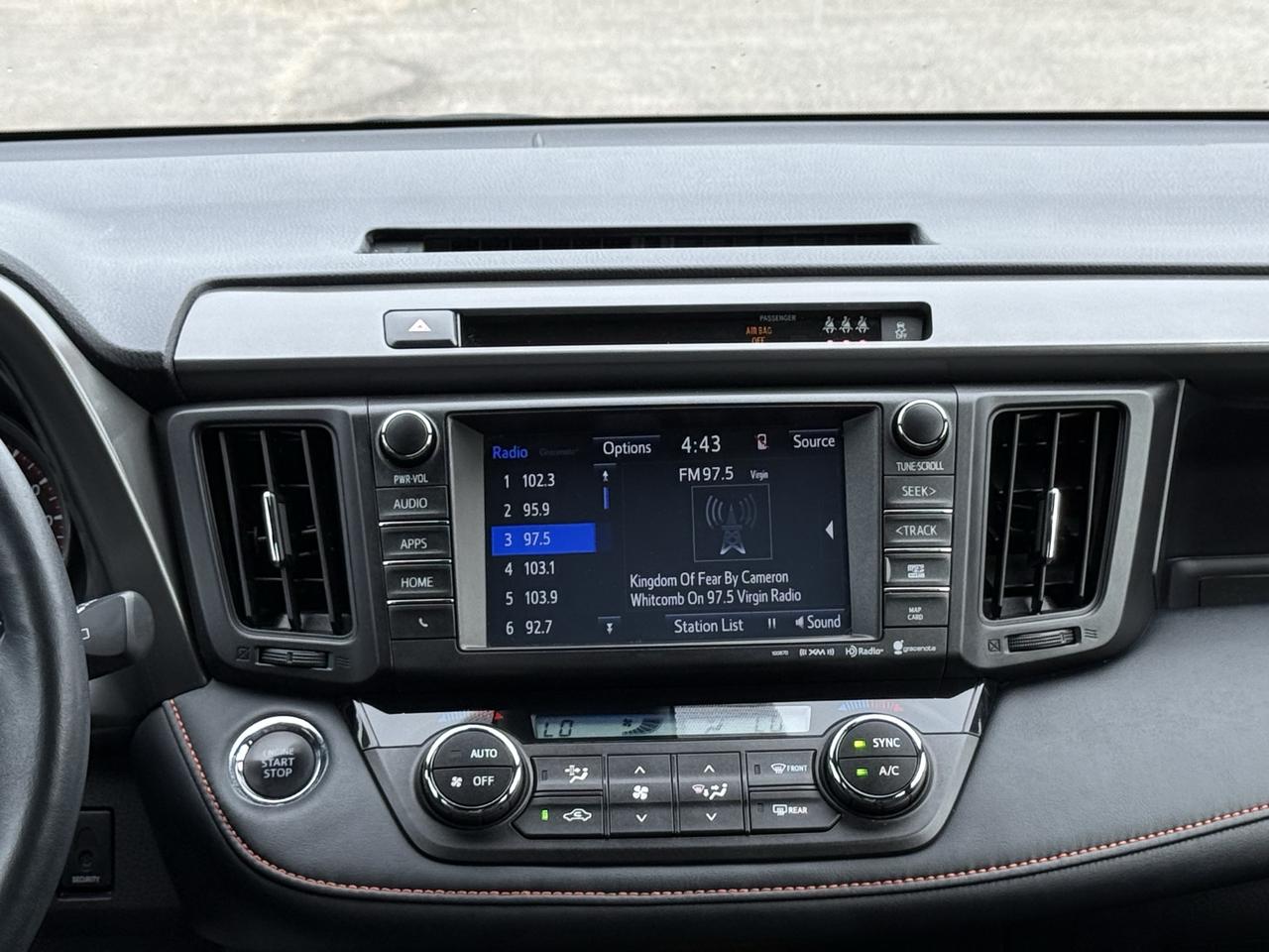 2018 Toyota RAV4 LEATHER ONLY 50km Photo