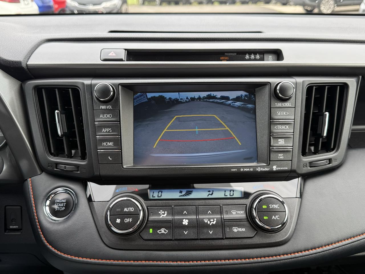 2018 Toyota RAV4 LEATHER ONLY 50km Photo