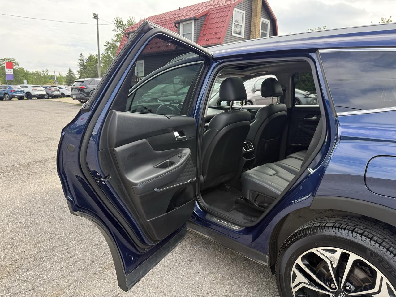 2019 Hyundai Santa Fe 2.0T Ultimate AWD Photo