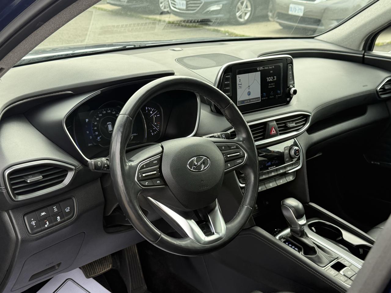 2019 Hyundai Santa Fe 2.0T Ultimate AWD Photo