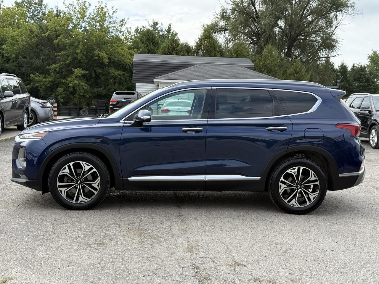 2019 Hyundai Santa Fe 2.0T Ultimate AWD Photo