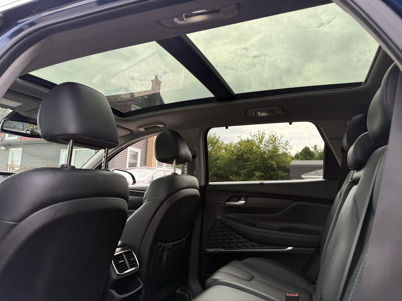 2019 Hyundai Santa Fe 2.0T Ultimate AWD Photo