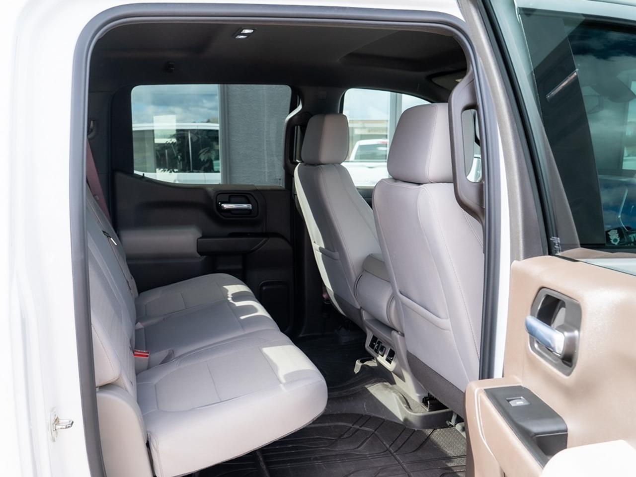 2021 Chevrolet Silverado 1500 4WD Crew Cab LT Photo39