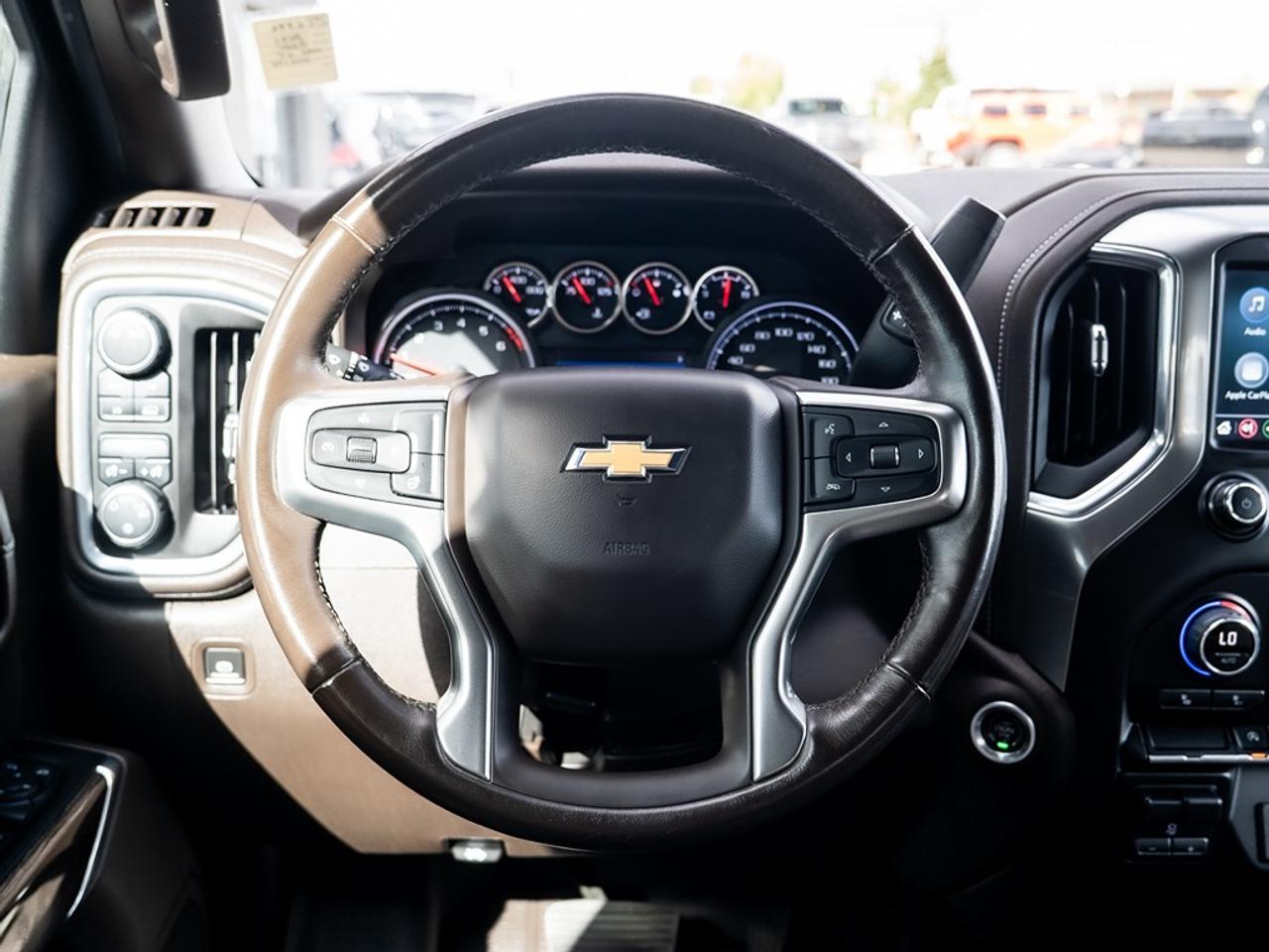2021 Chevrolet Silverado 1500 4WD Crew Cab LT Photo31