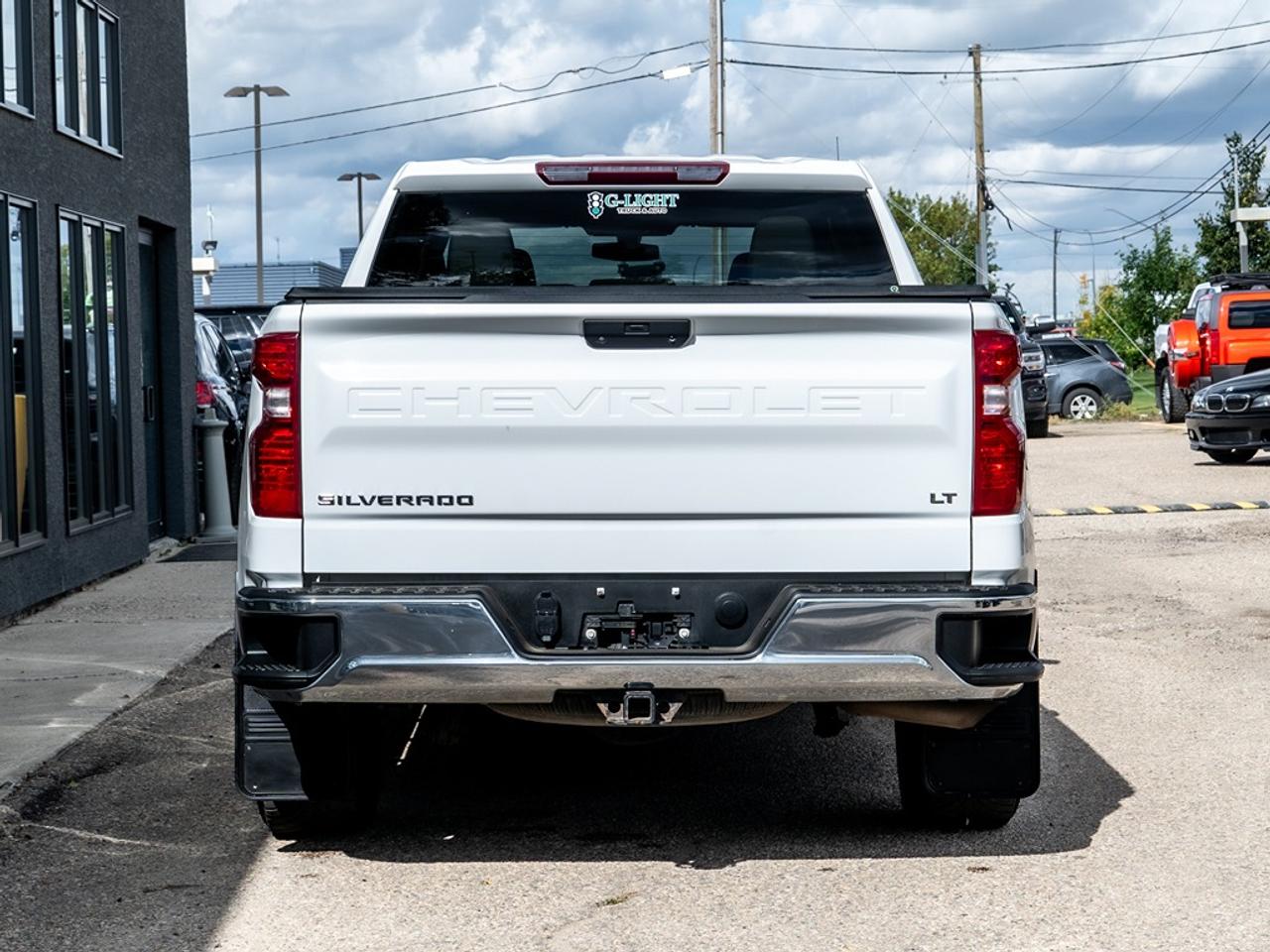 2021 Chevrolet Silverado 1500 4WD Crew Cab LT Photo6