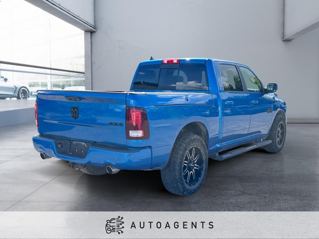 2018 RAM 1500 Sport Crew Cab SWB 4WD Photo