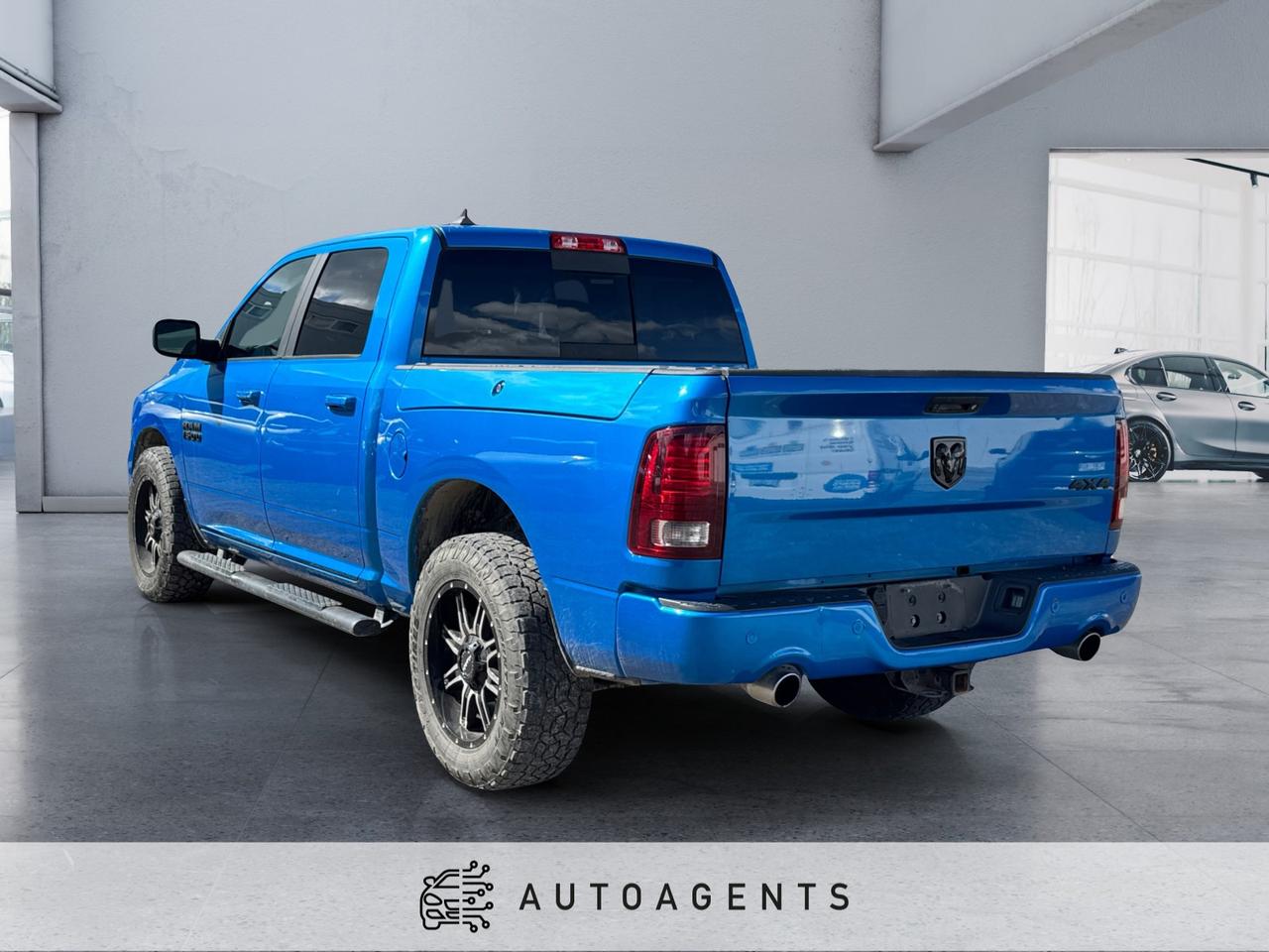2018 RAM 1500 Sport Crew Cab SWB 4WD Photo
