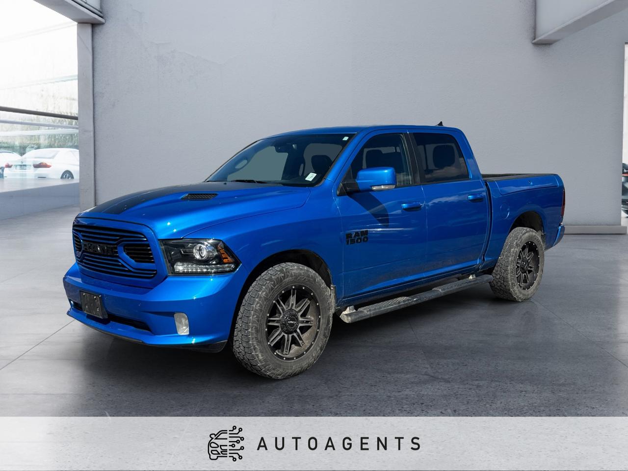 2018 RAM 1500 Sport Crew Cab SWB 4WD Photo0