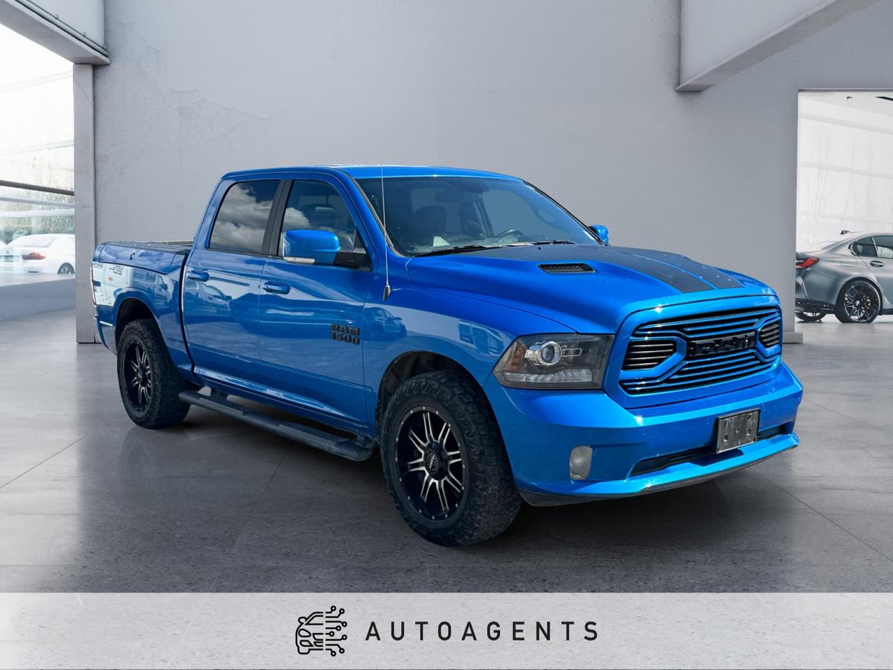 2018 RAM 1500 Sport Crew Cab SWB 4WD Photo