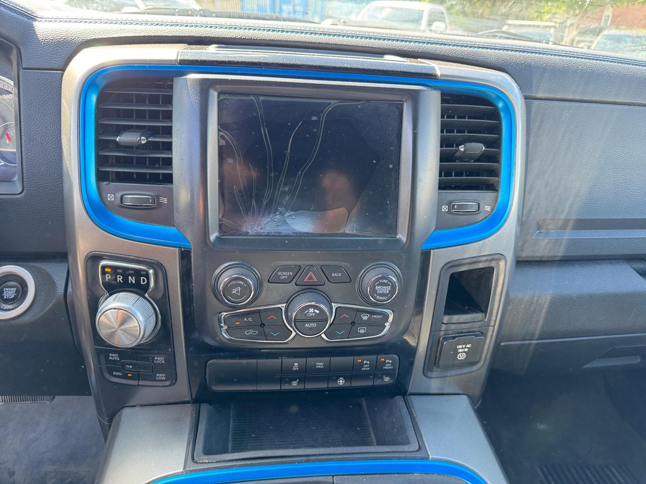 2018 RAM 1500 Sport Crew Cab SWB 4WD Photo