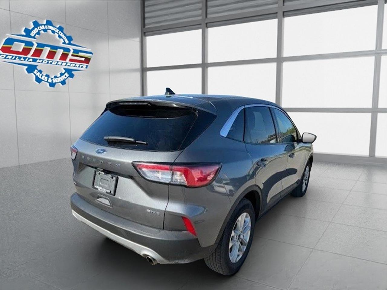 2022 Ford Escape SE AWD Photo
