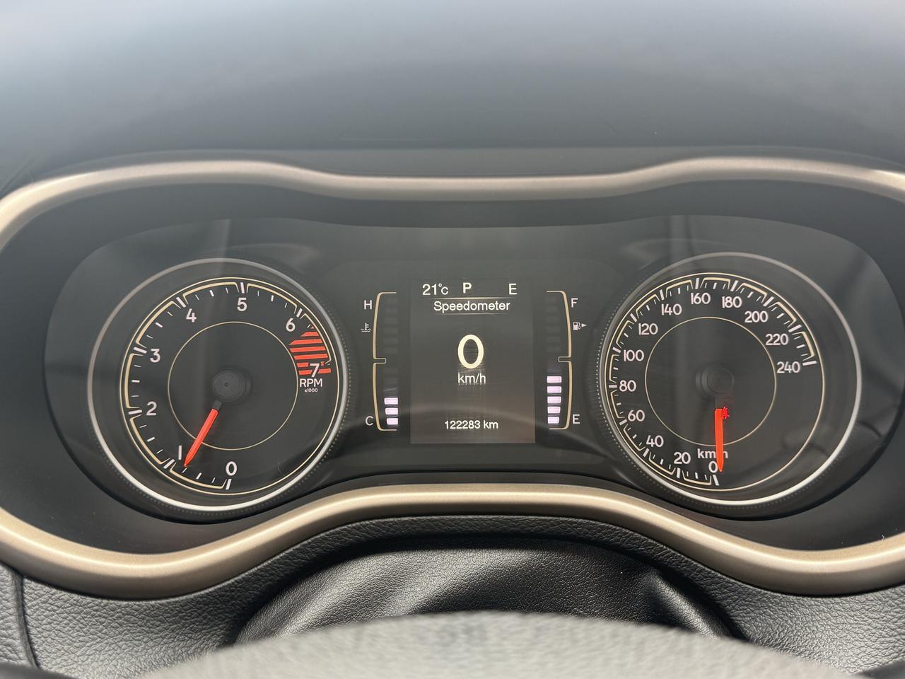 2018 Jeep Cherokee Altitude FWD Photo
