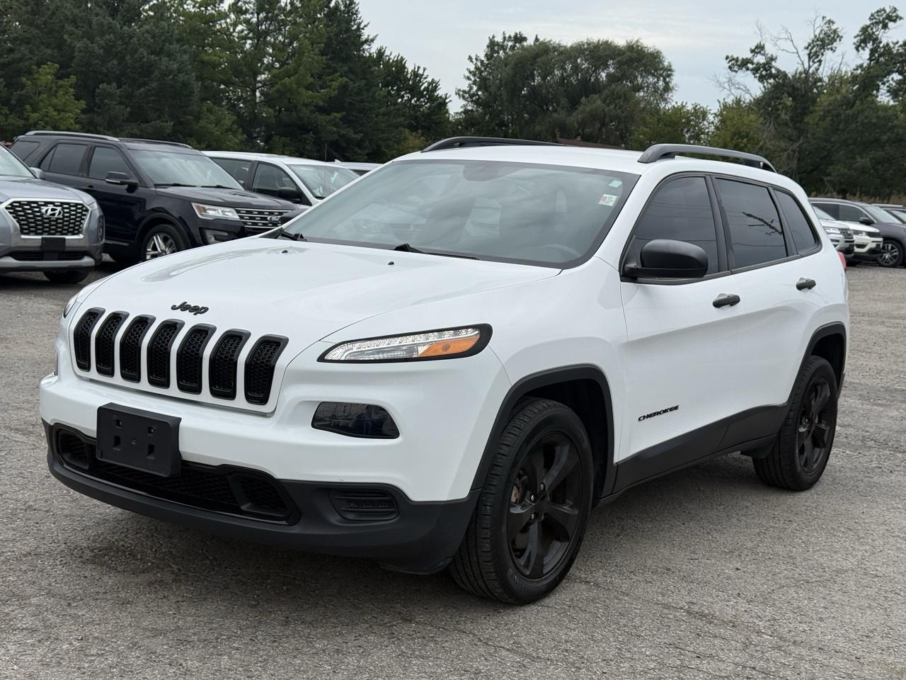 2018 Jeep Cherokee Altitude FWD Photo