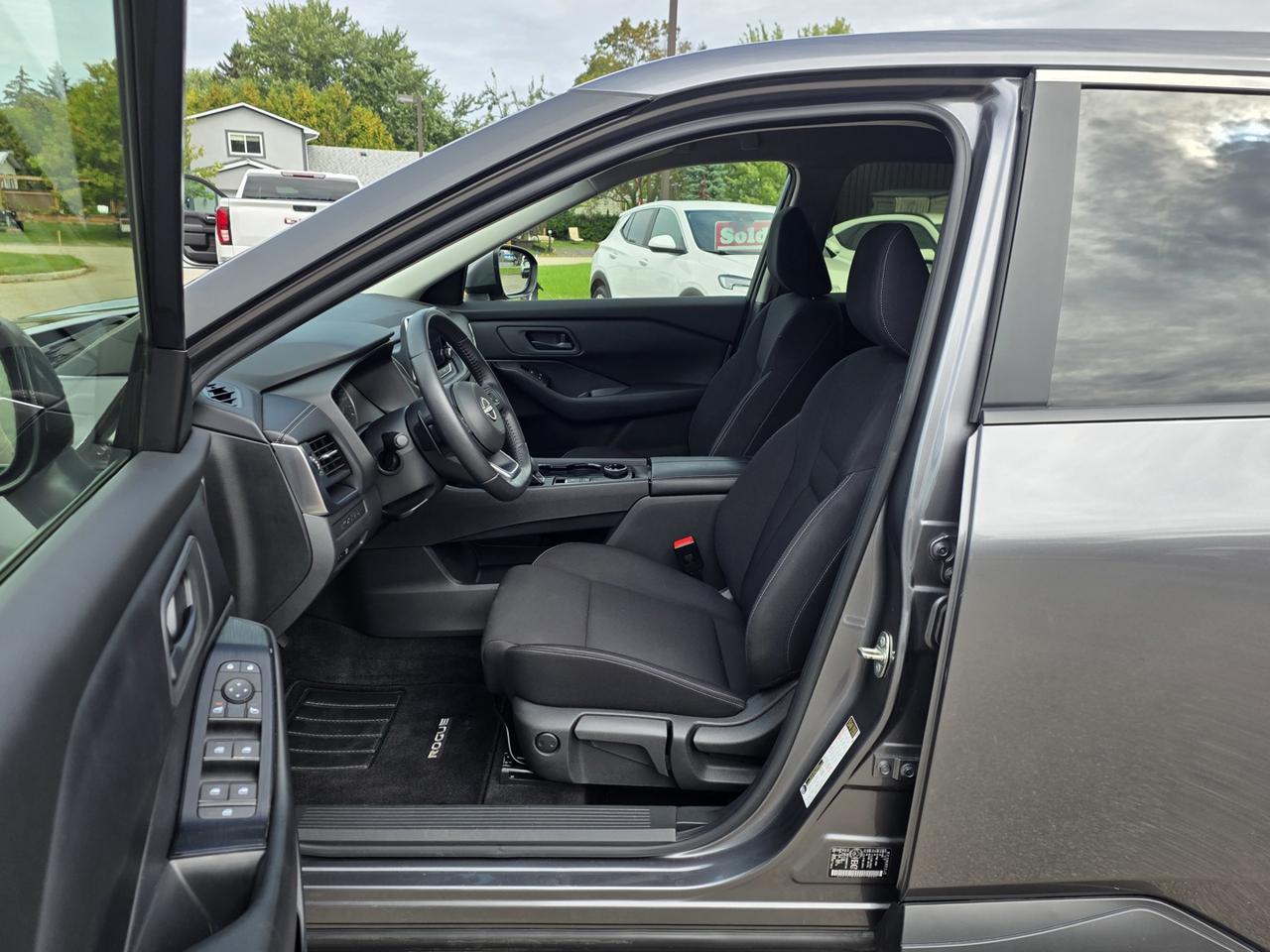 2024 Nissan Rogue S AWD Photo