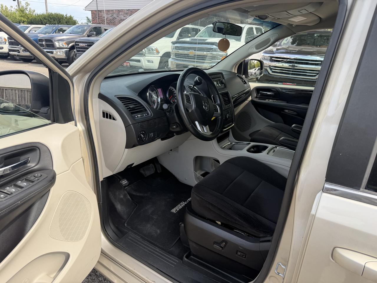 2012 Dodge Grand Caravan Crew | Bucket Seats | Well Maintained Photo