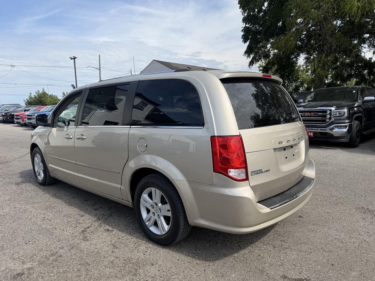 2012 Dodge Grand Caravan Crew | Bucket Seats | Well Maintained Photo
