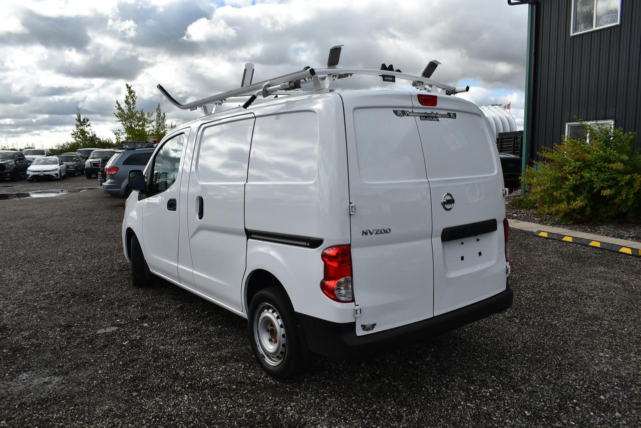 2020 Nissan NV200
